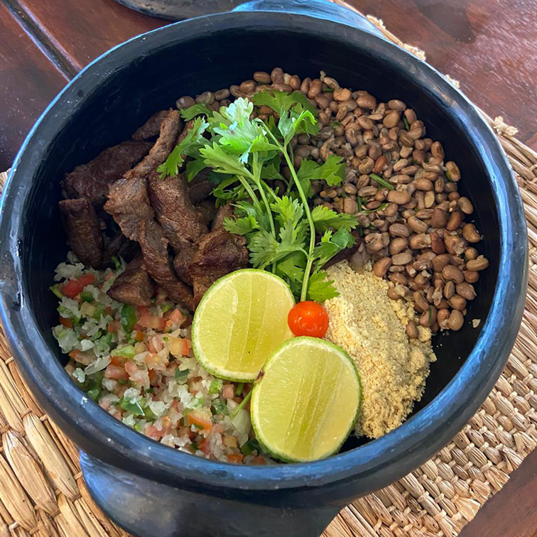 Arrumadinho de carne de sol